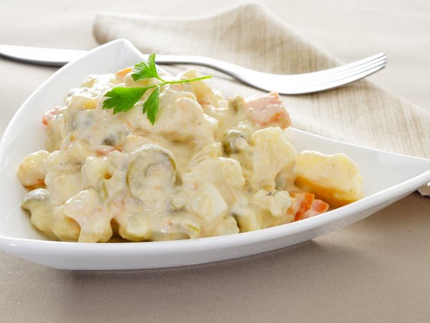 Romanian Easter Salad
