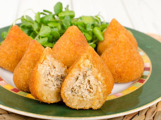 Coxinha de Frango - Brazilian chicken croquettes