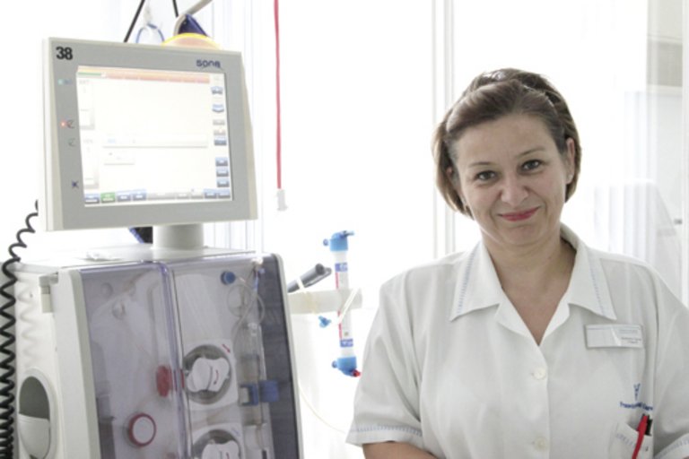 Agnes Szekeres, infirmière en chef du centre NephroCare de Cegléd